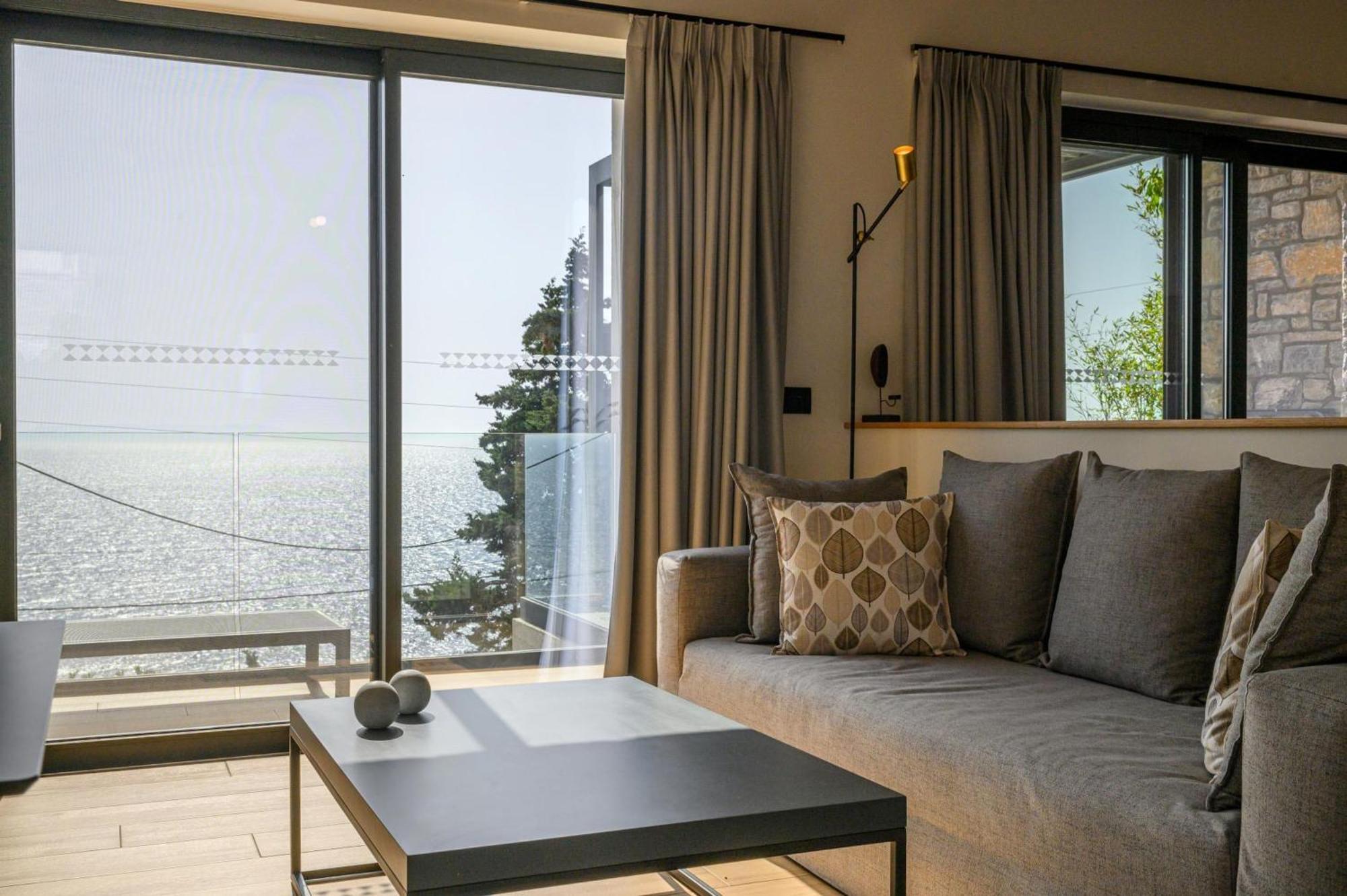 Mani Suites アイオス・ニコラオス エクステリア 写真